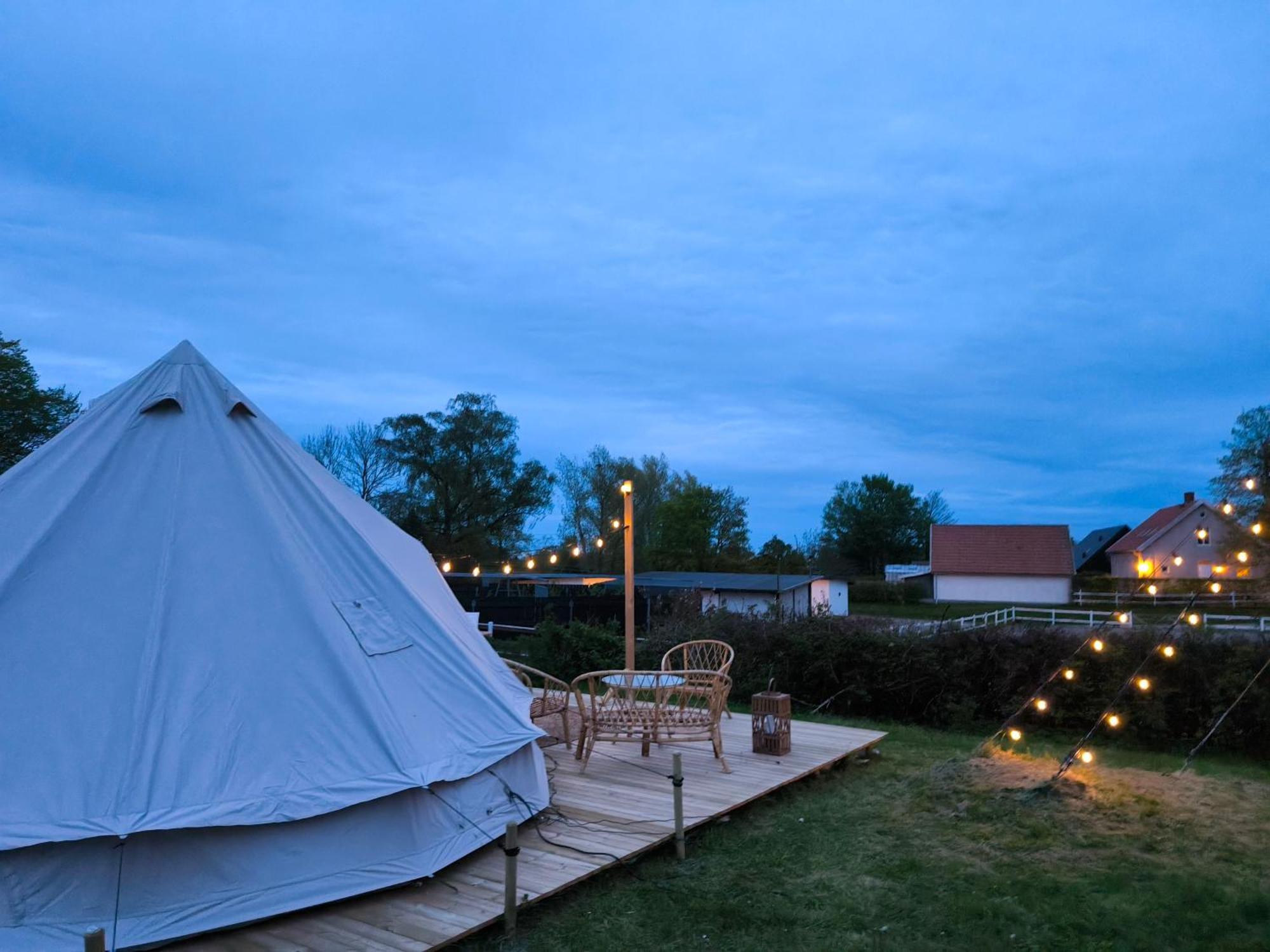 Luxury Tent With Restroom And Shower, Close To The Beach Ystad Exterior photo